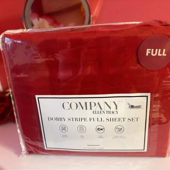 Ellen Tracy Crimson Sheet Set - Picture 1 of 6